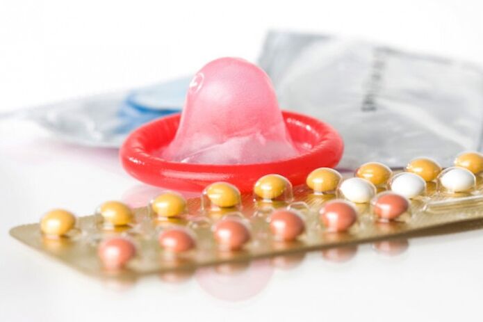 Prezervativele și pilulele contraceptive vor preveni o sarcină nedorită